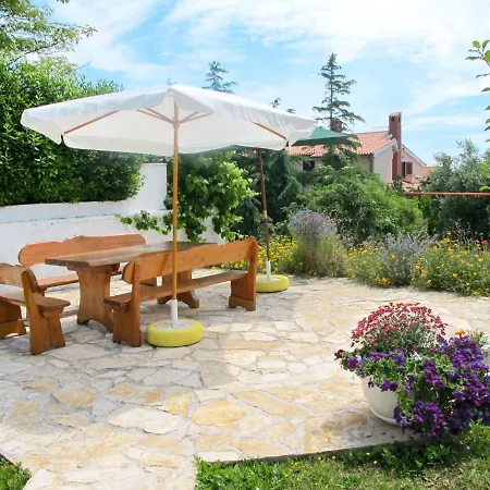 Apartamento Celina - Mdn146 Ližnjan