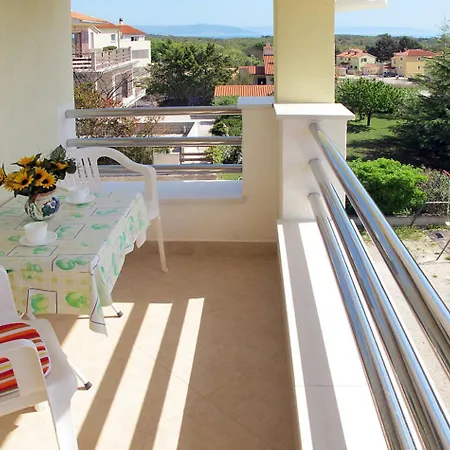 Celina - Mdn146 Apartamento